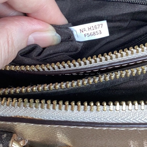 Coach H1677-F56853 Madison Gold Metallic Pebbled Leather 3 Compartments Bag - Picture 16 of 16